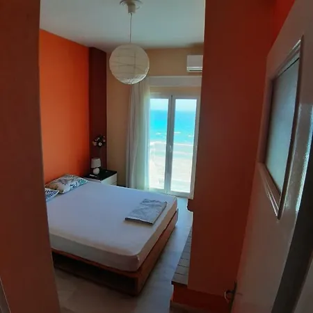 Michalis By The Sea Apartment *