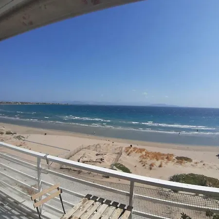 Michalis By The Sea Apartment